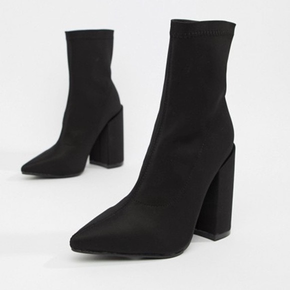 Pretty Little Thing boots - Picture 9 of 11